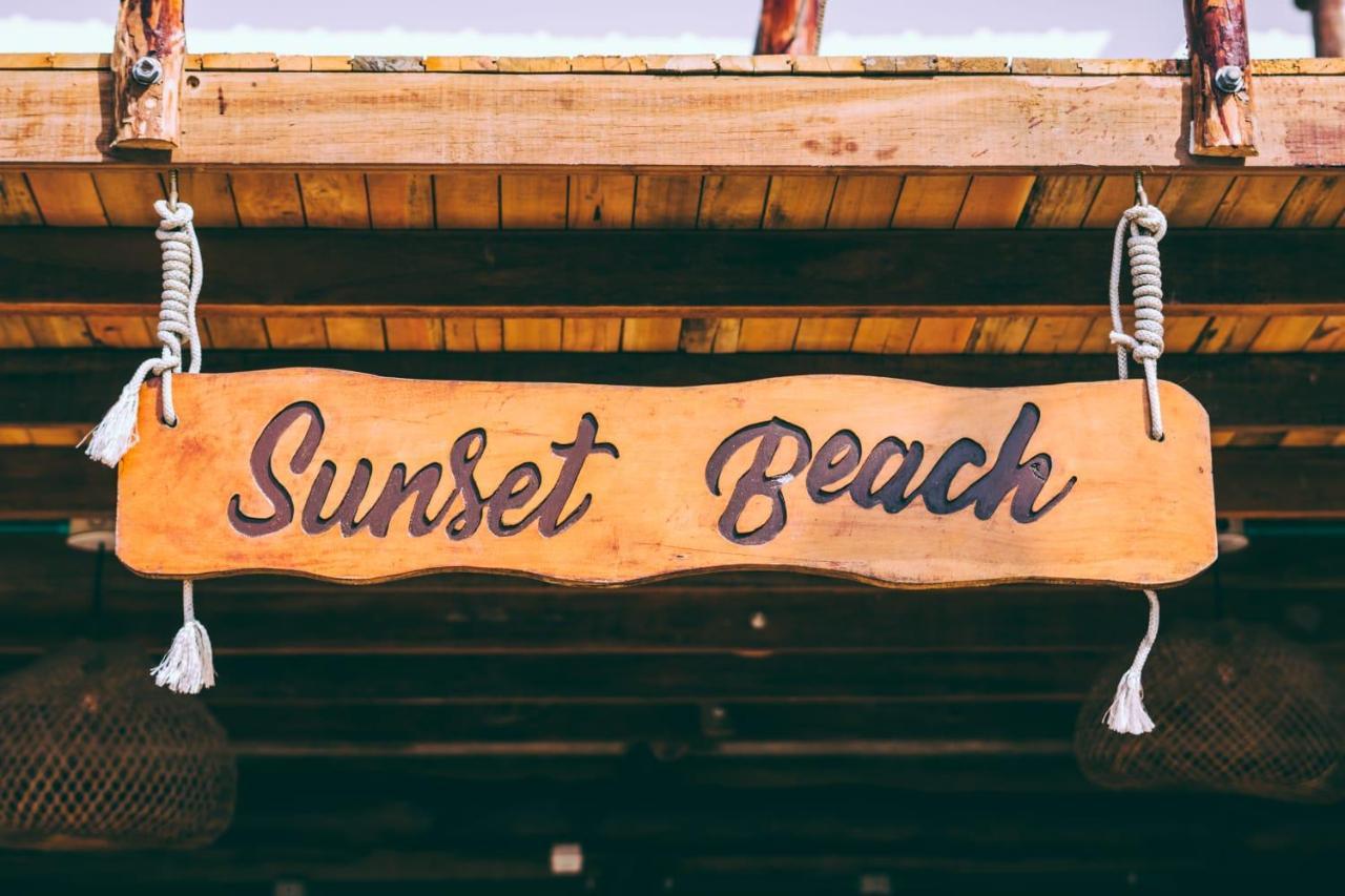 Sunset Beach Playa Blanca Esterno foto